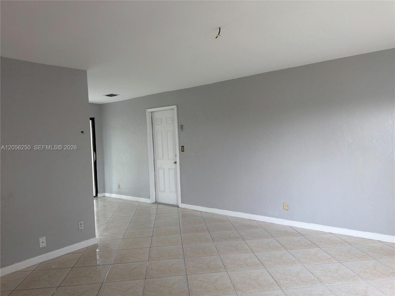 4940 SW 18th St , Fort Lauderdale, FL 33317 Photo