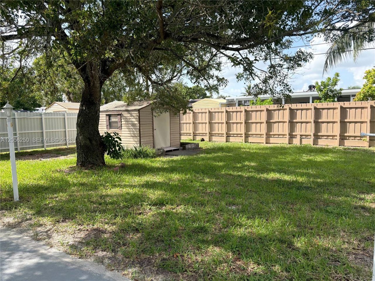 4940 SW 18th St , Fort Lauderdale, FL 33317 Photo
