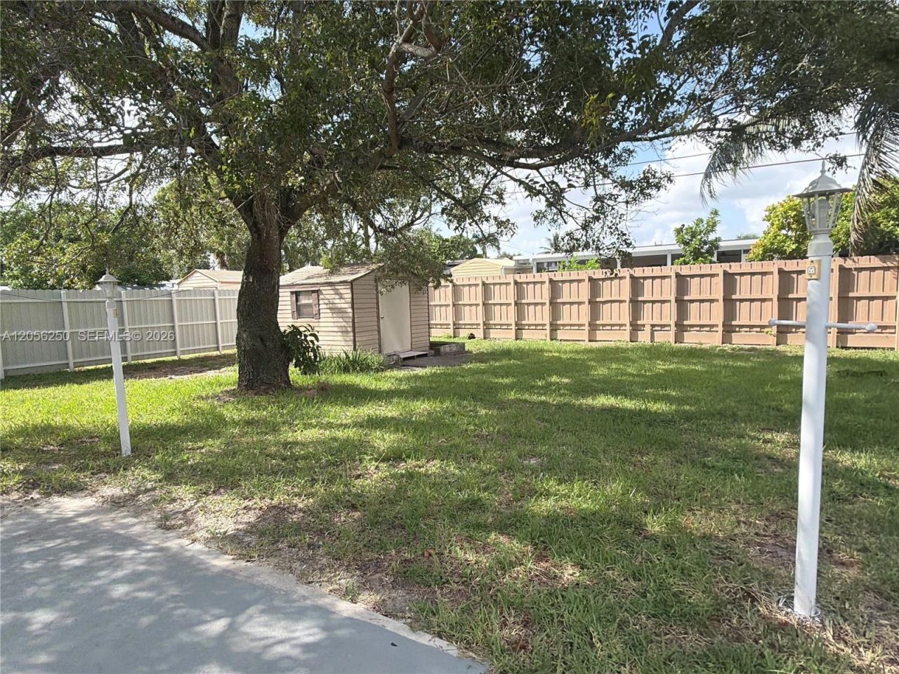 4940 SW 18th St , Fort Lauderdale, FL 33317 Photo