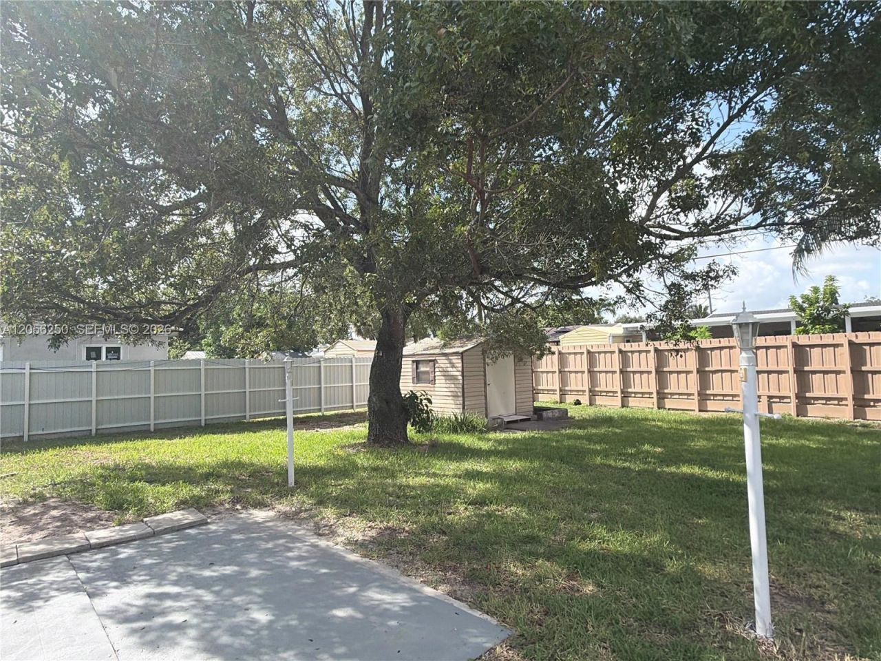 4940 SW 18th St , Fort Lauderdale, FL 33317 Photo