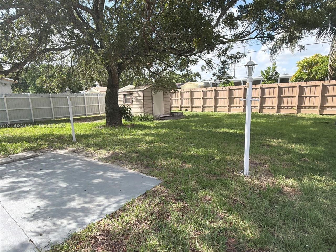 4940 SW 18th St , Fort Lauderdale, FL 33317 Photo