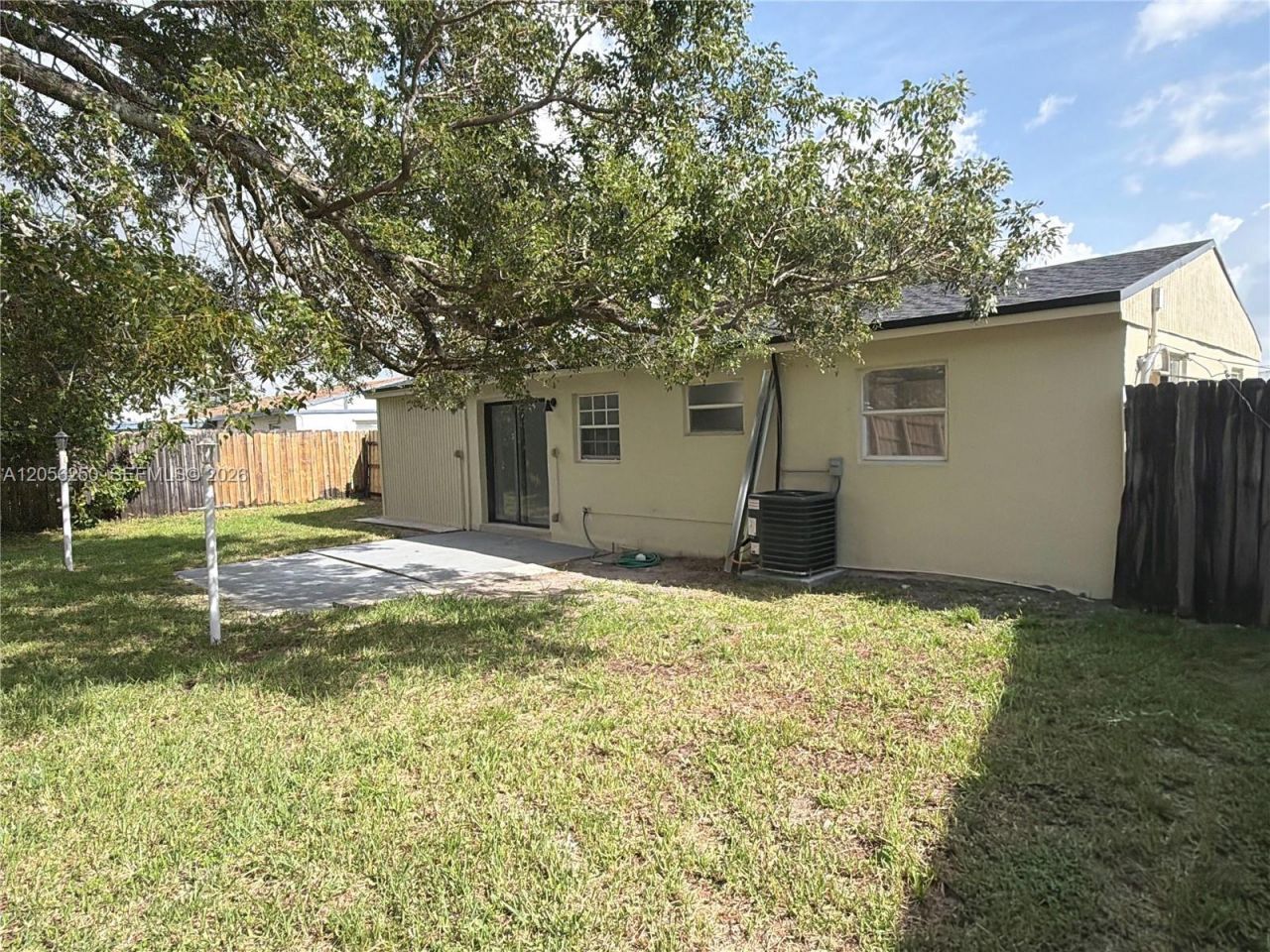 4940 SW 18th St , Fort Lauderdale, FL 33317 Photo