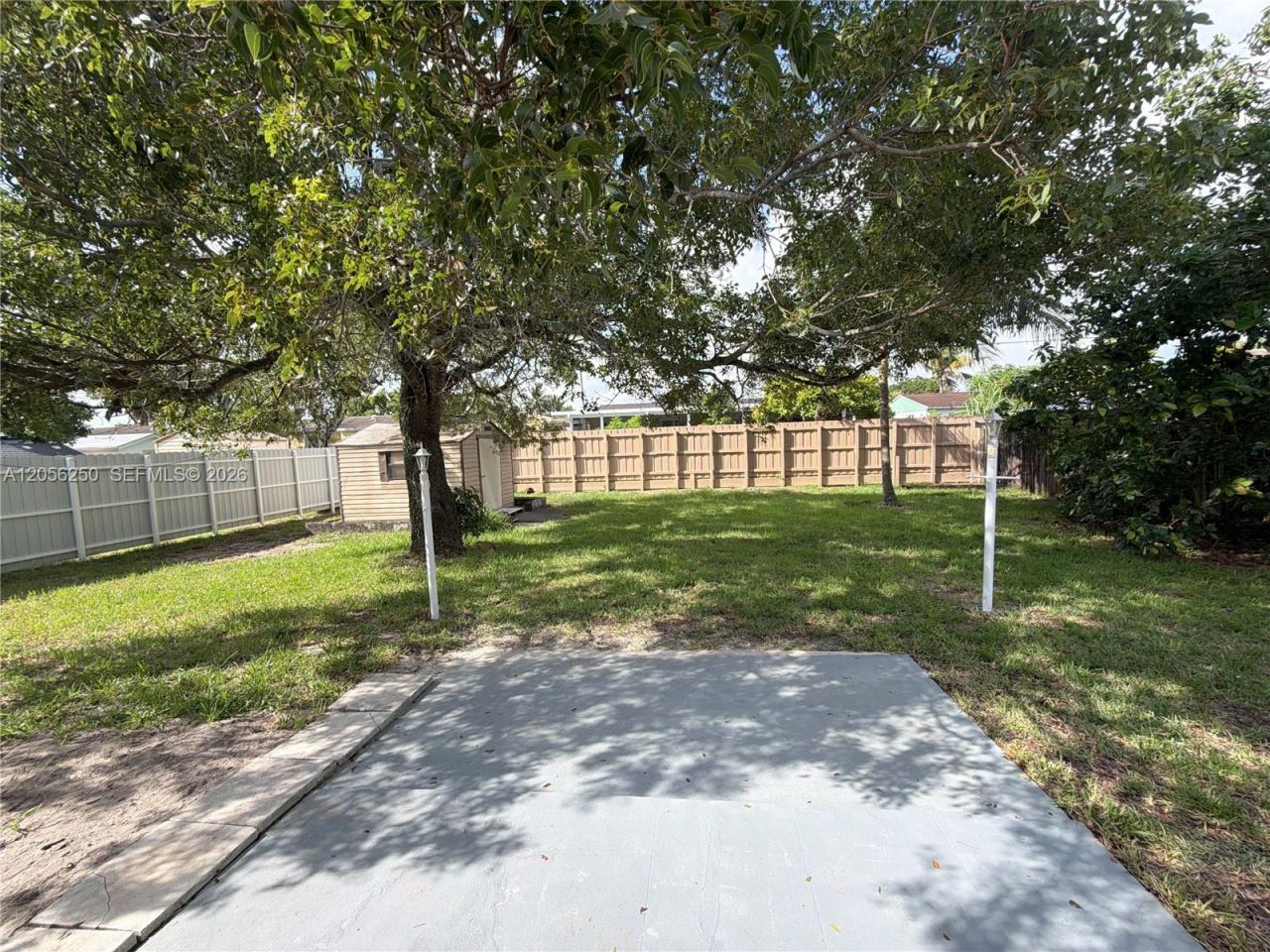 4940 SW 18th St , Fort Lauderdale, FL 33317 Photo