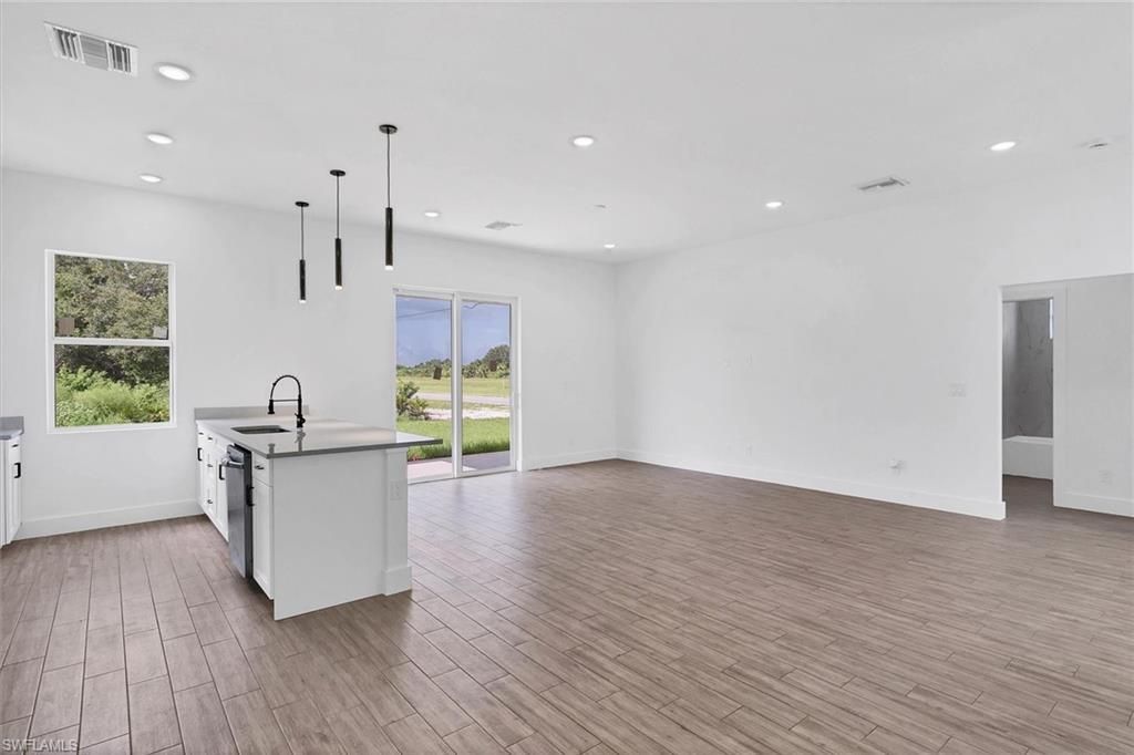 2503 Tena Ave N, Lehigh Acres, FL 33971 Photo