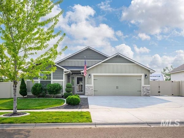 2244 S Knotty Timber Pl, Meridian, ID 83642