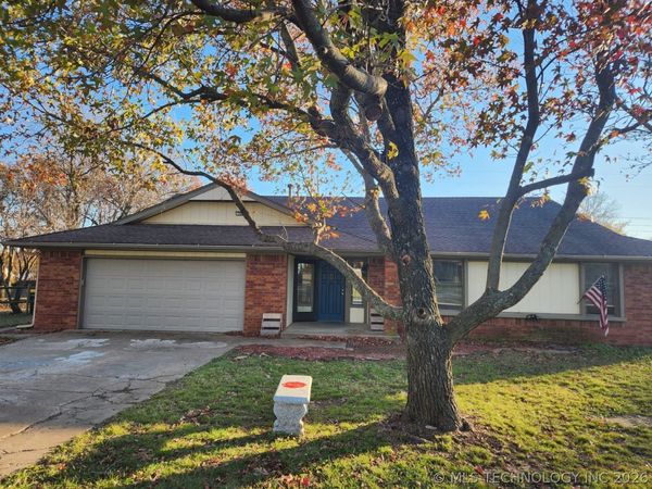 208 W 118th Street , Jenks, OK 74037