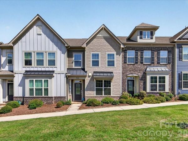 19840 Elise Caroline Alley , Davidson, NC 28036