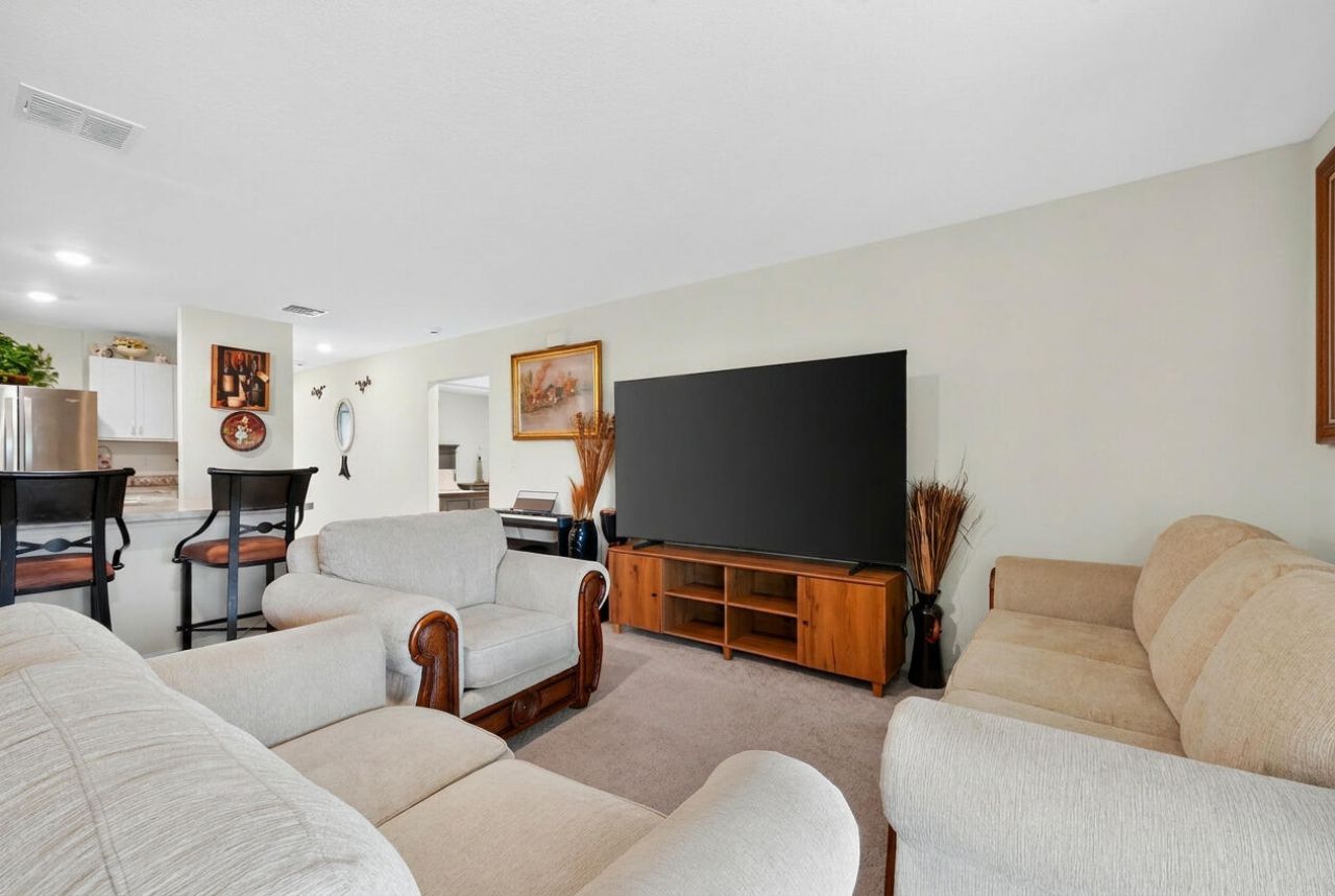 2274 SE Powell Court, Port Saint Lucie, FL 34952 Photo