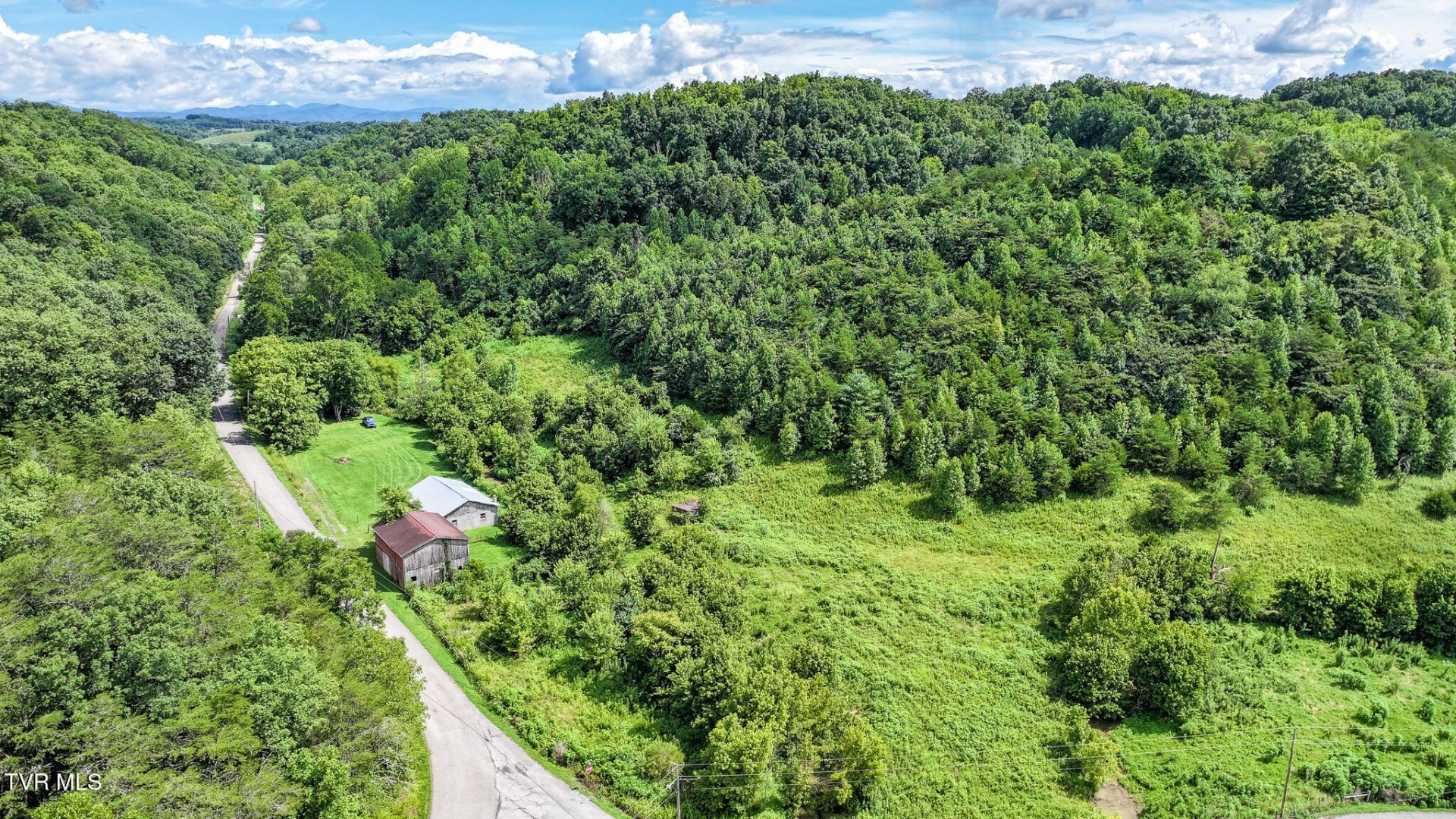 2740 Dulaney Road, Mosheim, TN 37818 Main Photo