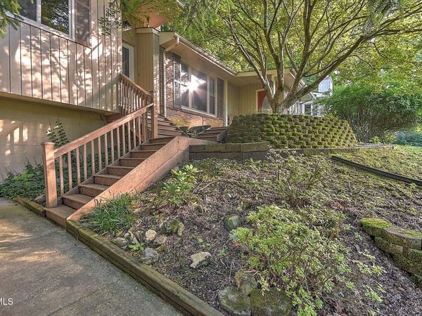 3815 Hemlock Park Lane, Kingsport, TN 37663