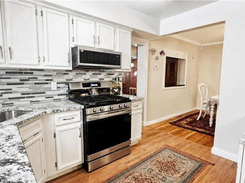 1828 E 291 Street, Wickliffe, OH 44092 Photo 11
