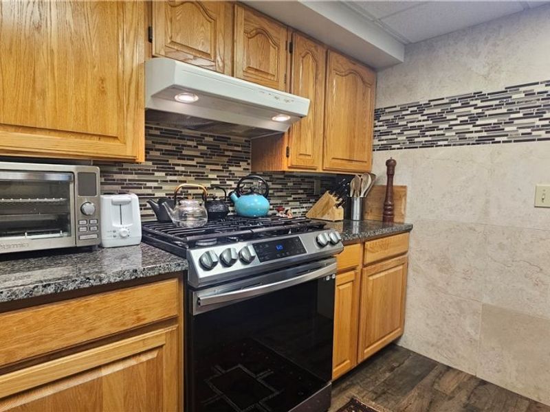 1828 E 291 Street, Wickliffe, OH 44092 Photo 18