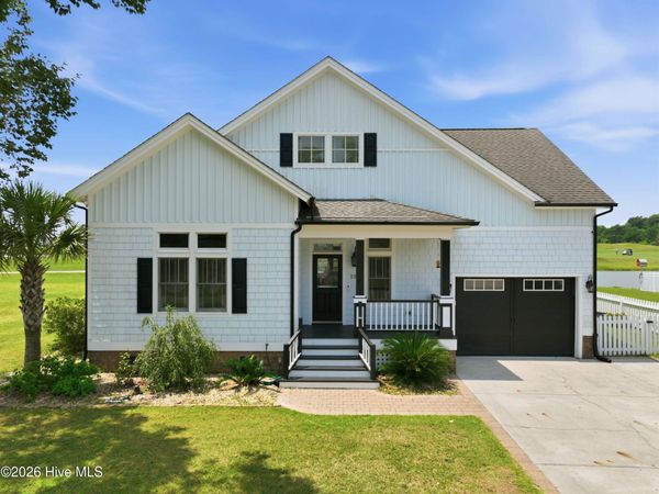 222 Taylorwood Drive, Beaufort, NC 28516