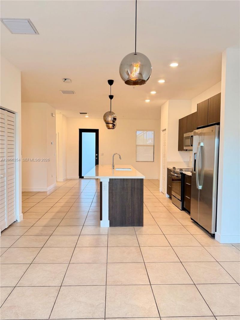 7819 NW 104th Ave, Unit 22, Doral, FL 33178 Photo