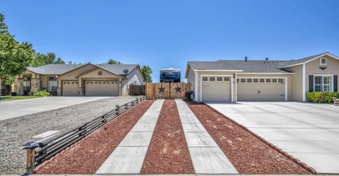 801 Autumn Court, Dayton, NV 89403 Photo