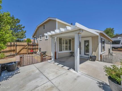801 Autumn Court, Dayton, NV 89403 Photo