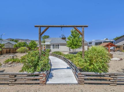 801 Autumn Court, Dayton, NV 89403 Photo
