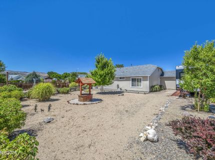 801 Autumn Court, Dayton, NV 89403 Photo