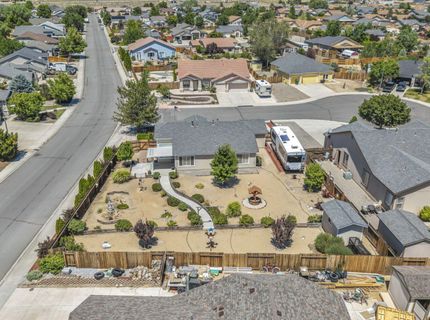 801 Autumn Court, Dayton, NV 89403 Photo