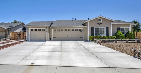 801 Autumn Court, Dayton, NV 89403 Photo