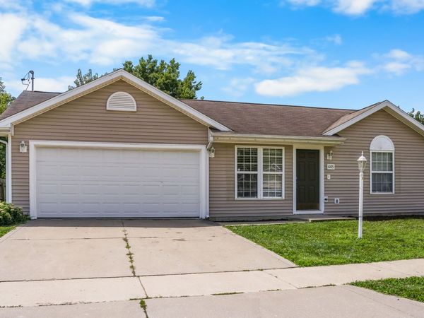 605 S Sunny Lane , Urbana, IL 61802