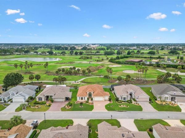 2757 DAY LILY RUN , THE VILLAGES, FL 32162