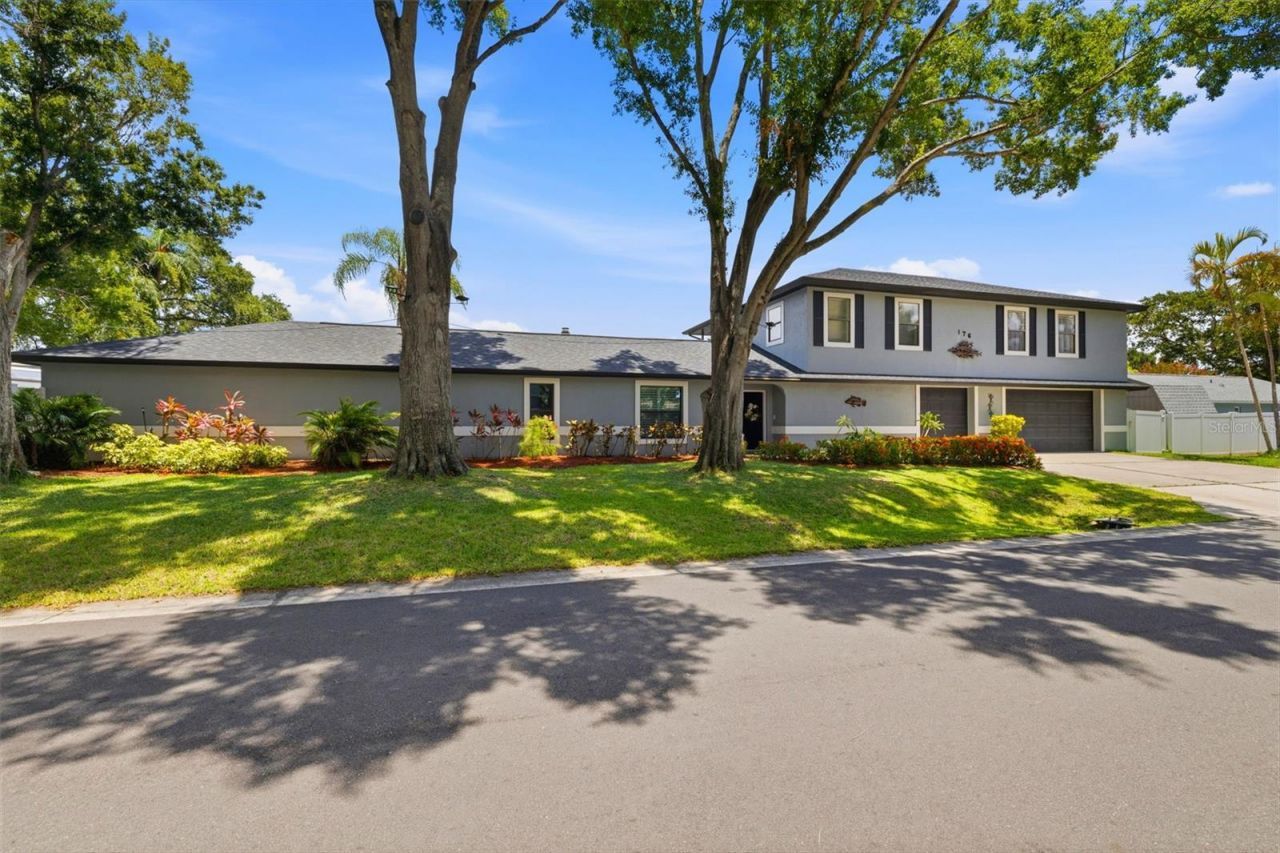 176 Maple Avenue, Palm Harbor, FL 34684 Photo