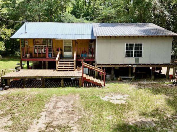1612 W Main Street , Ponce De Leon, FL 32455