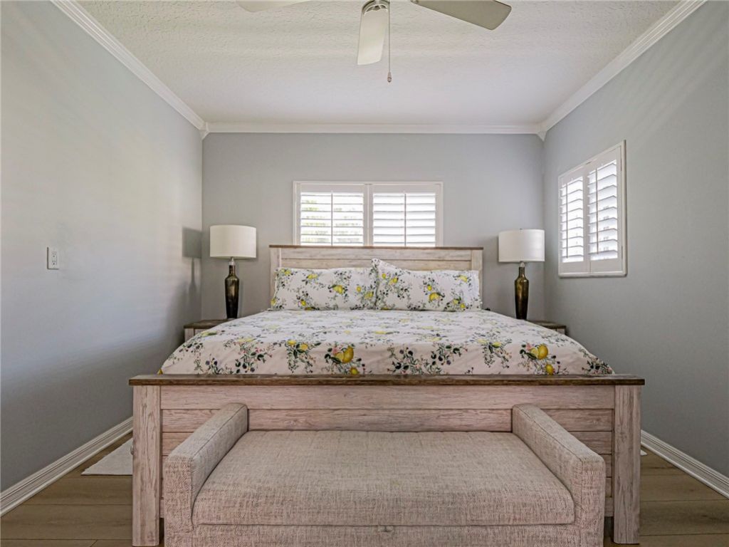524 7th Square, Unit 102, Vero Beach, FL 32962 Photo