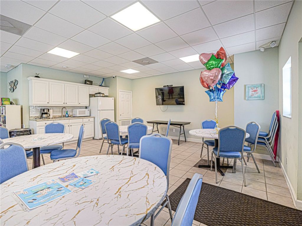 524 7th Square, Unit 102, Vero Beach, FL 32962 Photo