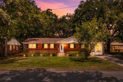1510 Manor Boulevard photo 4