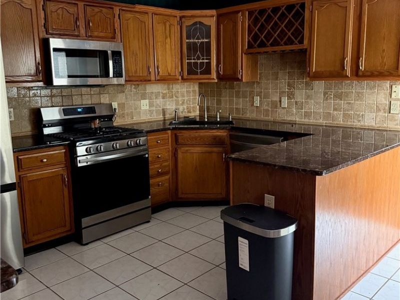 17806 Brandywine Drive, Strongsville, OH 44136 Photo 8