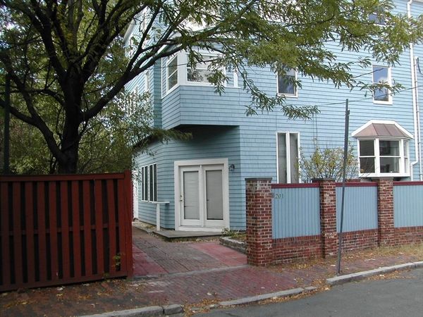 201 Clark Street, Unit 201, Cambridge, MA 02139