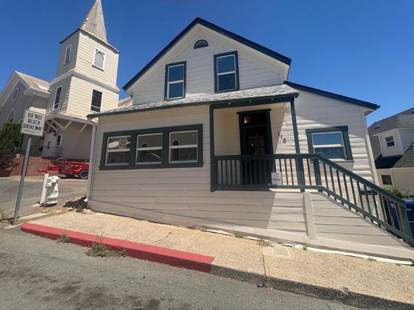 110 Church St, Jackson, CA 95642