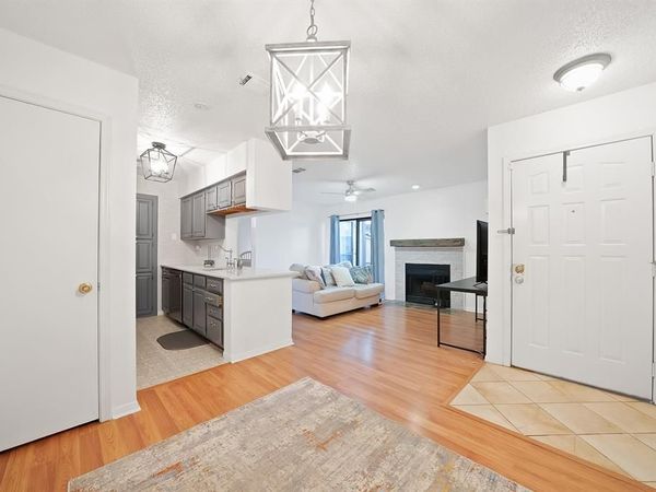 1307 Willoughby Lane, Unit 5412, Arlington, TX 76011