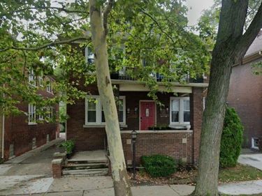 837 Beaconsfield 1S, Grosse Pointe Park, Mi 48230