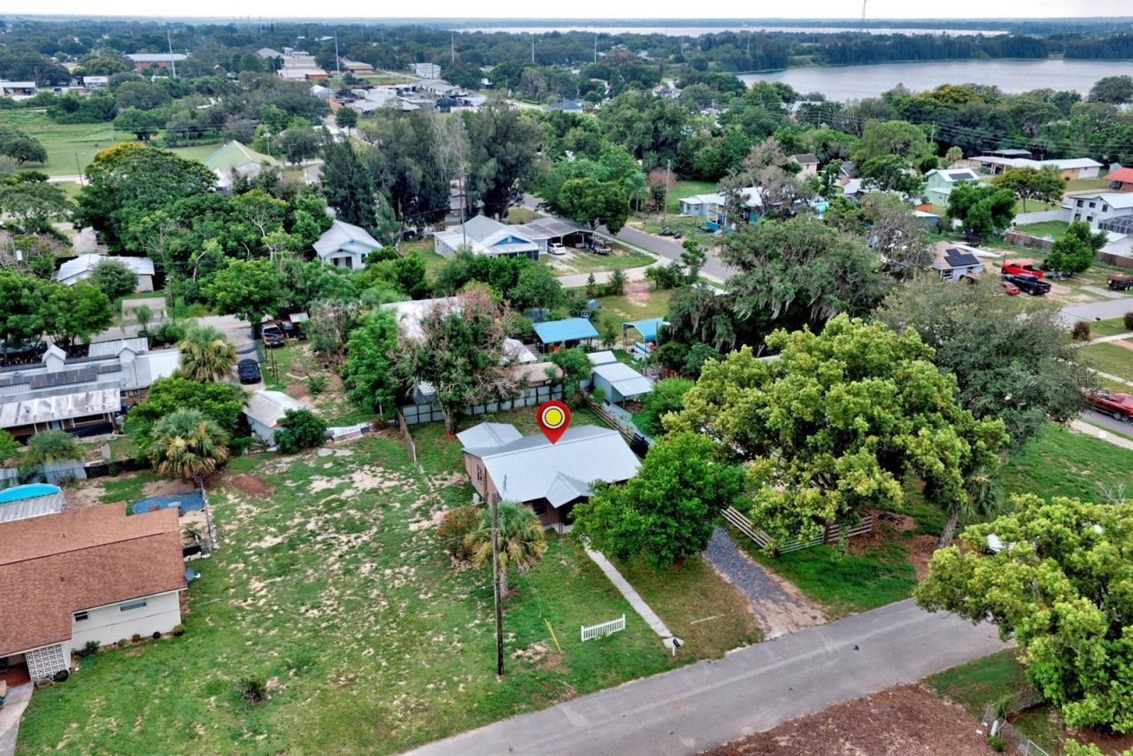 131 Wiggins Avenue , Avon Park, FL 33825 Photo