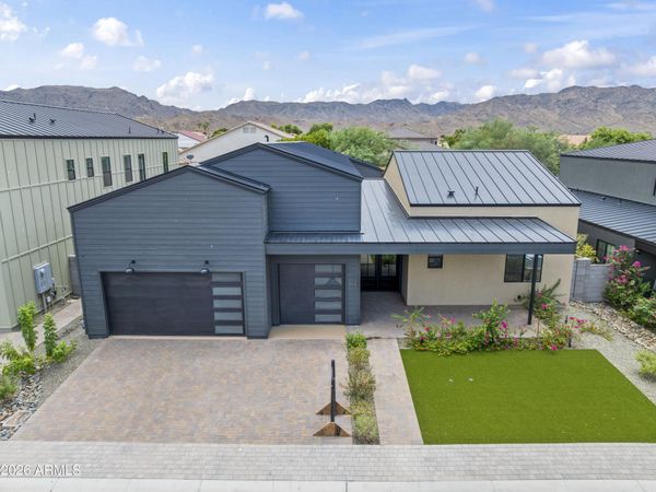 915 W ARDMORE Road, Unit 11, Phoenix, AZ 85041