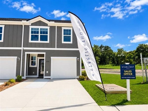 234 Darlington Drive , Dickson, TN 37055