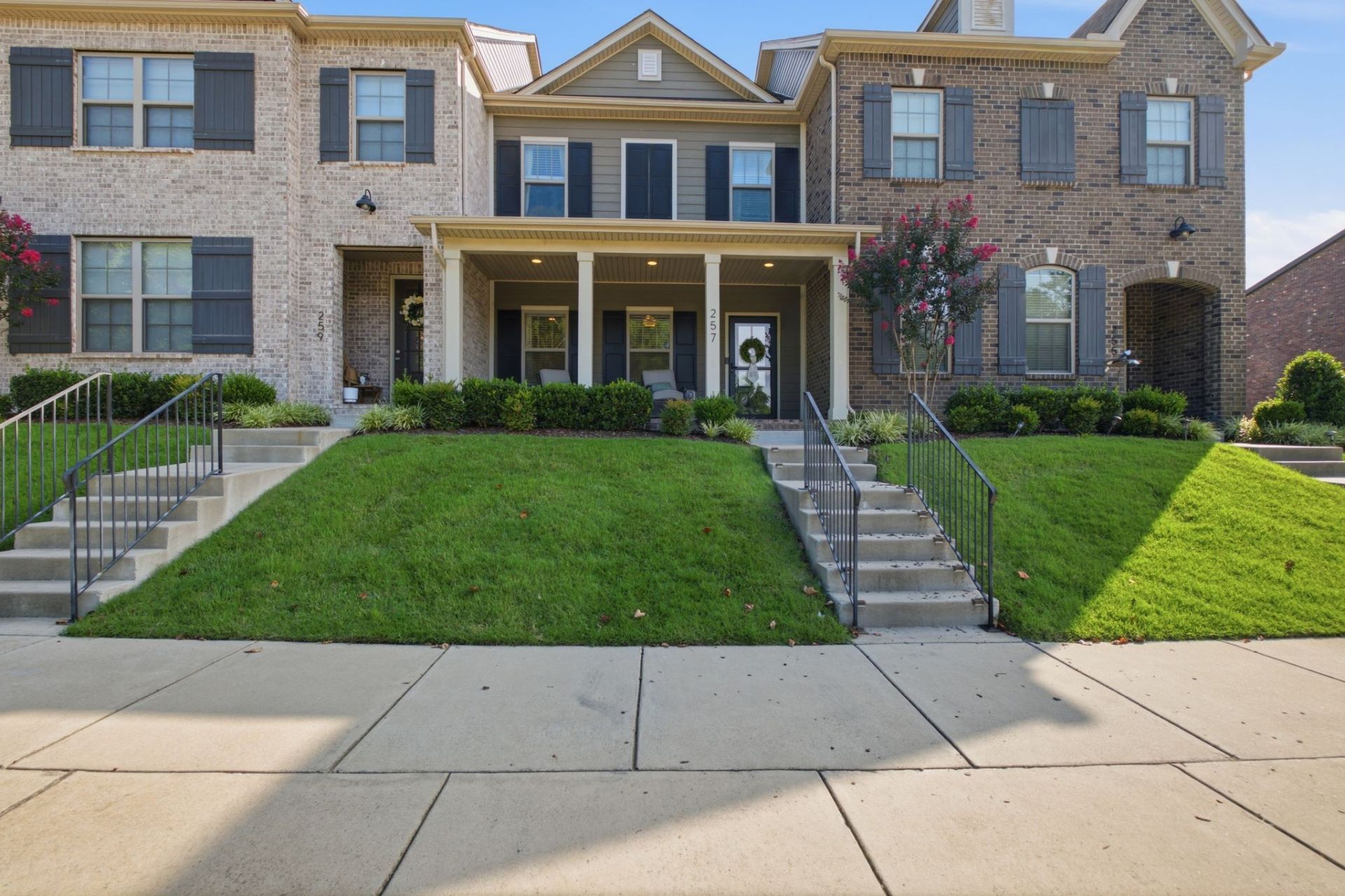 257 Claremont Ct, Gallatin, TN 37066 Main Photo
