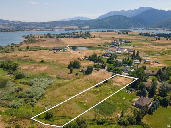 1762 N 6250 E, Unit 5, Eden, UT 84310