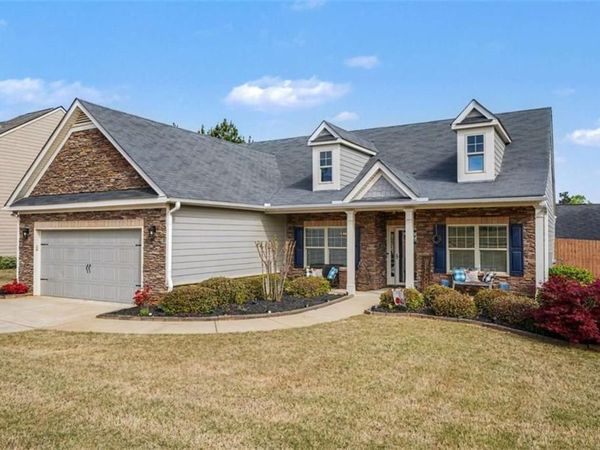 720 Hot Springs Trail , Mcdonough, GA 30252