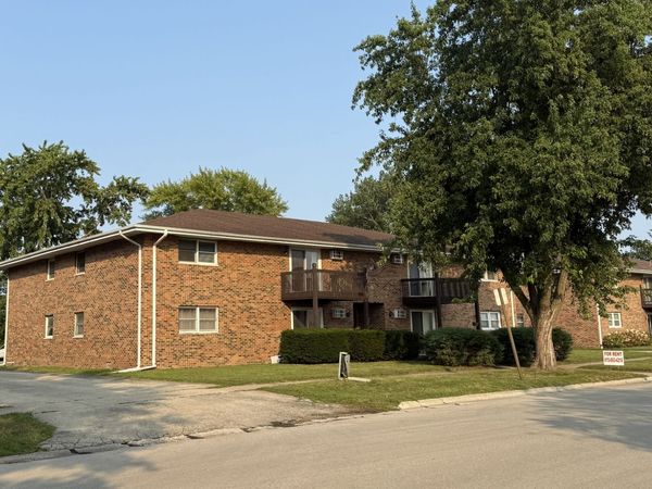 1161 S Buchanan Street, Unit 6, Wilmington, IL 60481