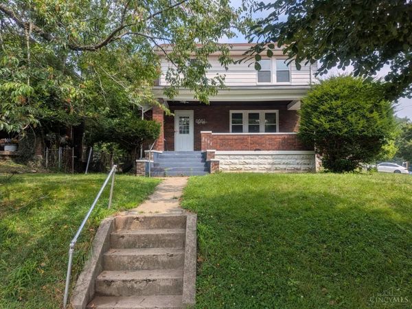 6662 Iris Avenue, Cincinnati, OH 45213