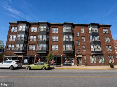 162 E MARKET STREET , YORK, PA 17401