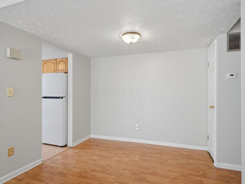 2471 Natchez Drive, Unit D, Columbus, OH 43209 Photo 10