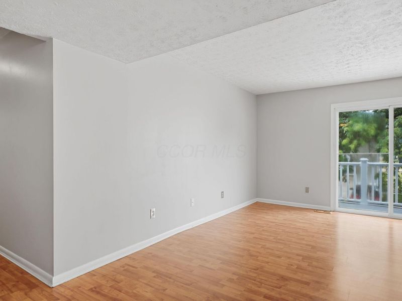 2471 Natchez Drive, Unit D, Columbus, OH 43209 Photo 11