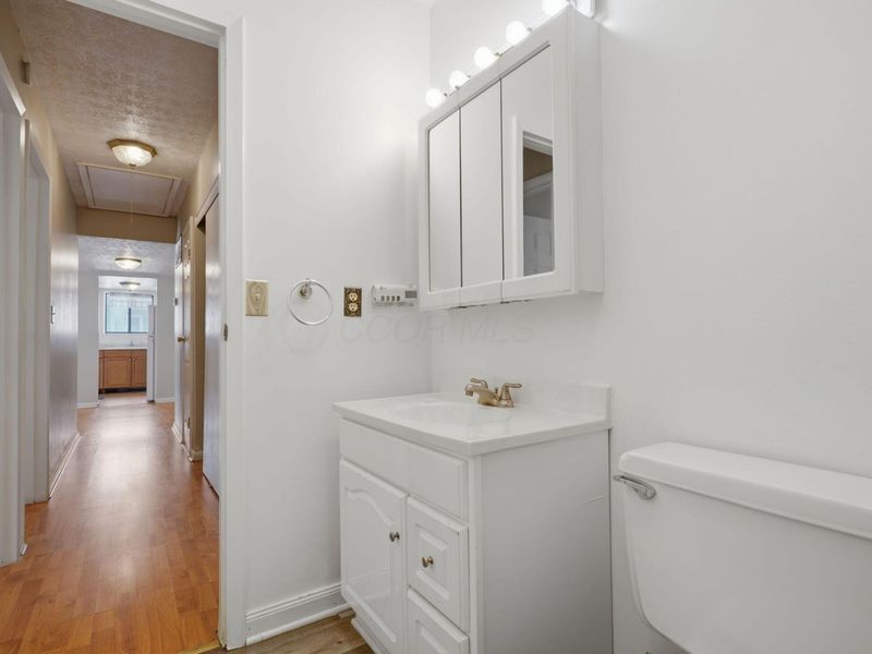 2471 Natchez Drive, Unit D, Columbus, OH 43209 Photo 24