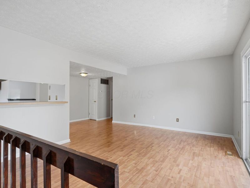 2471 Natchez Drive, Unit D, Columbus, OH 43209 Photo 6