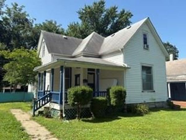 909 W 10th Street, Sedalia, MO 65301